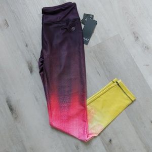 NWT VOGO Athletica ombré athletic pants